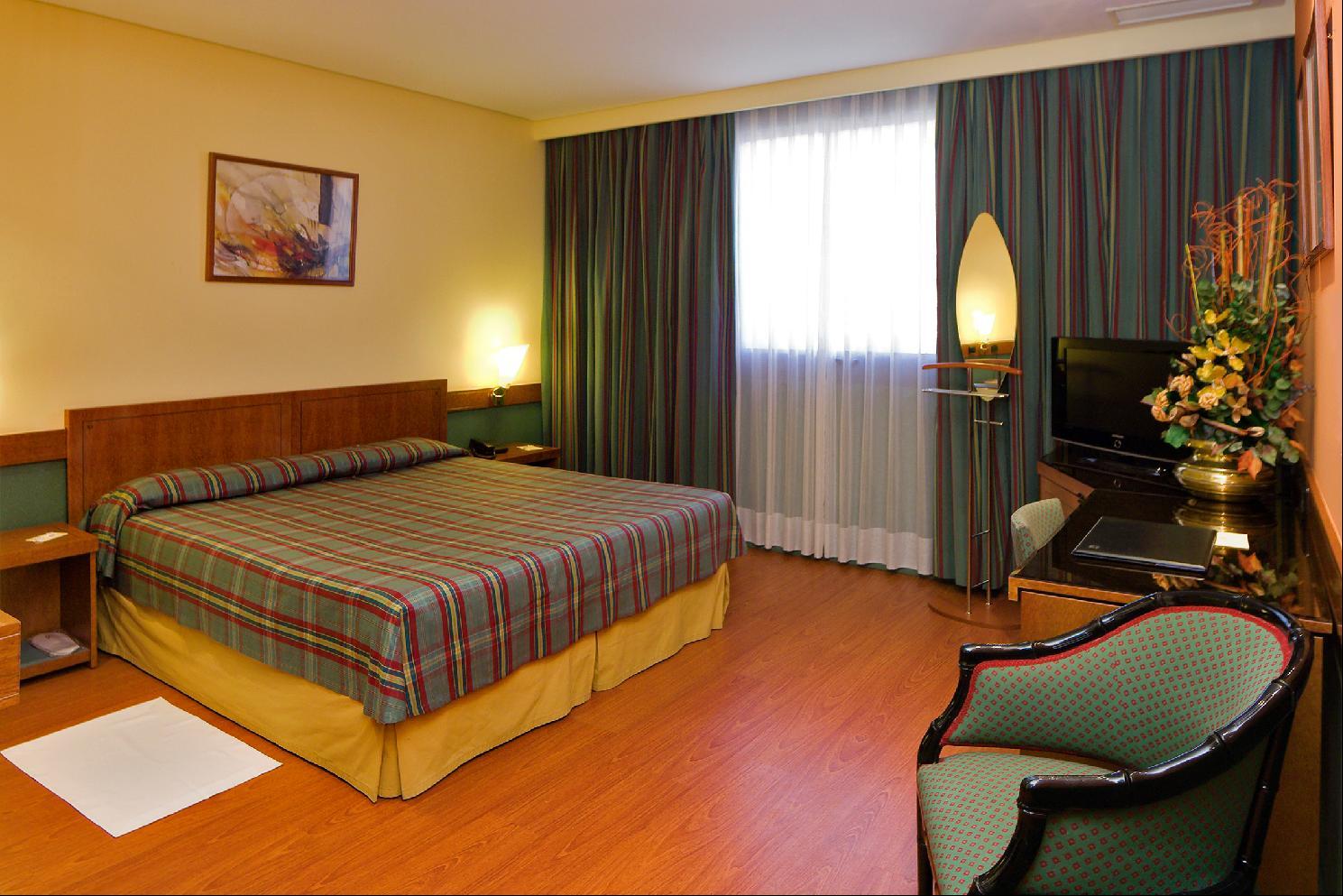 Mercure Carlton Rioja Logrono Room photo